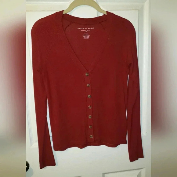 American Eagle| Soft & Sexy Button-up Ribbed Cardigain - Picture 2 of 4